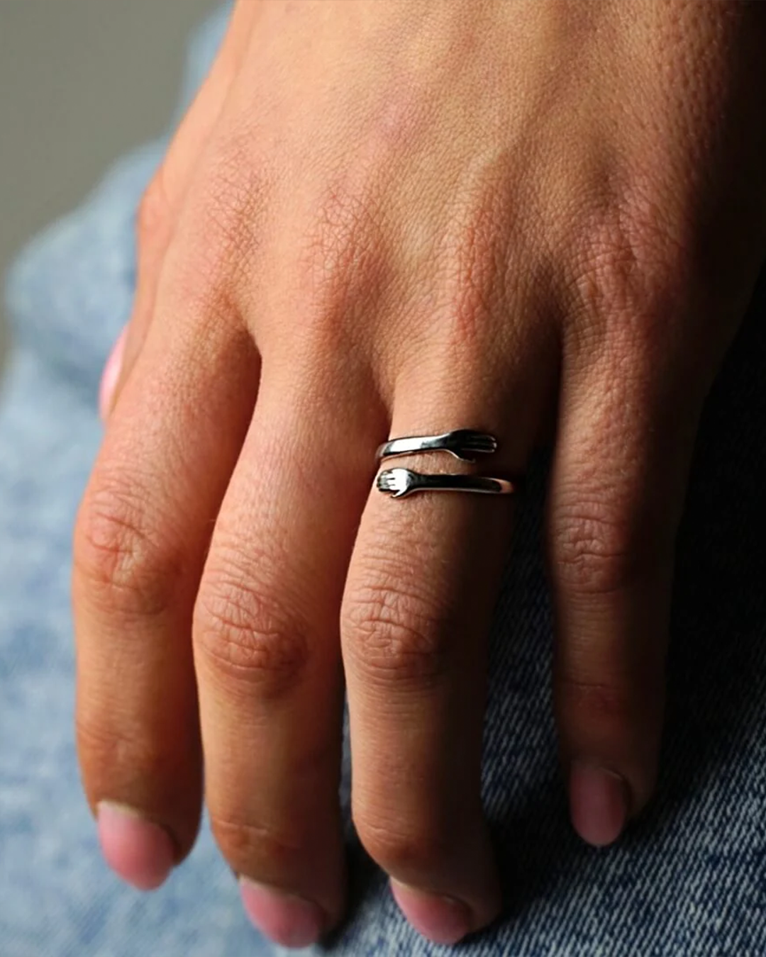 The Hug Ring